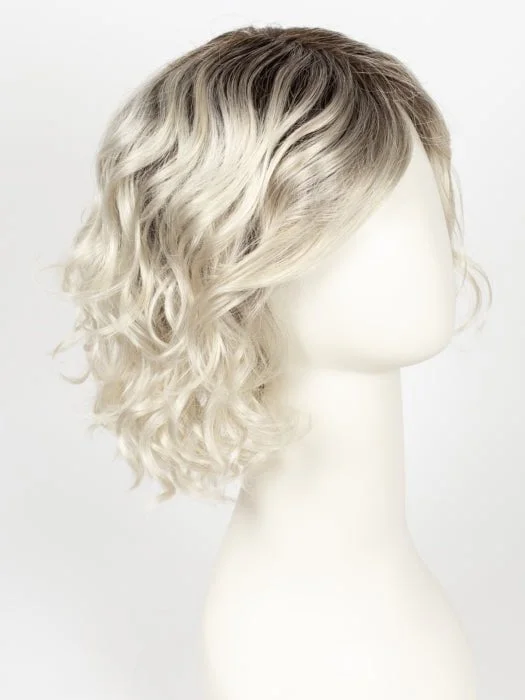 PLATIN-BLONDE-ROOTED